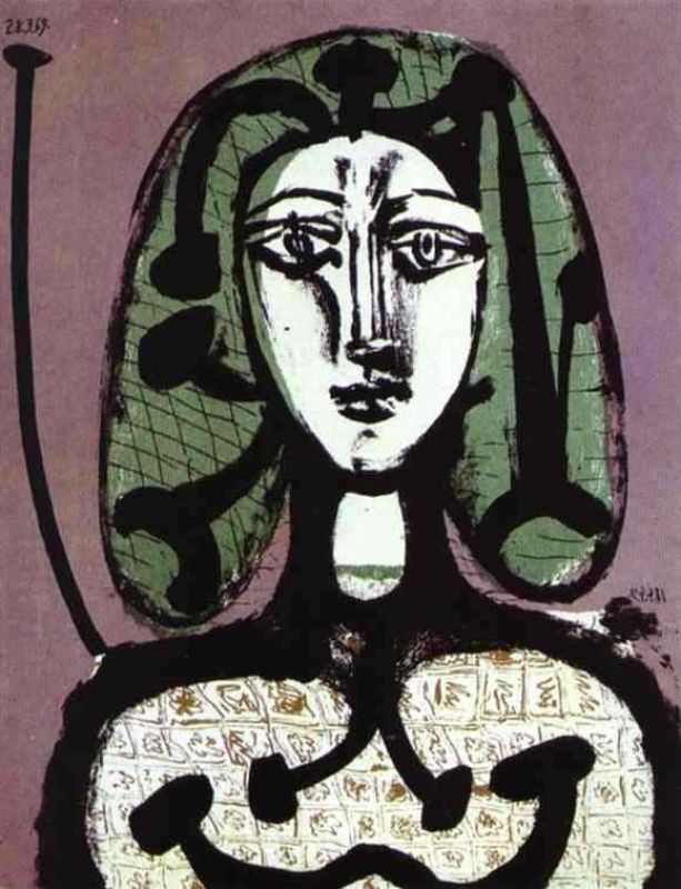 woman with green hair.jpg
